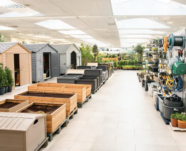 Garden center product display